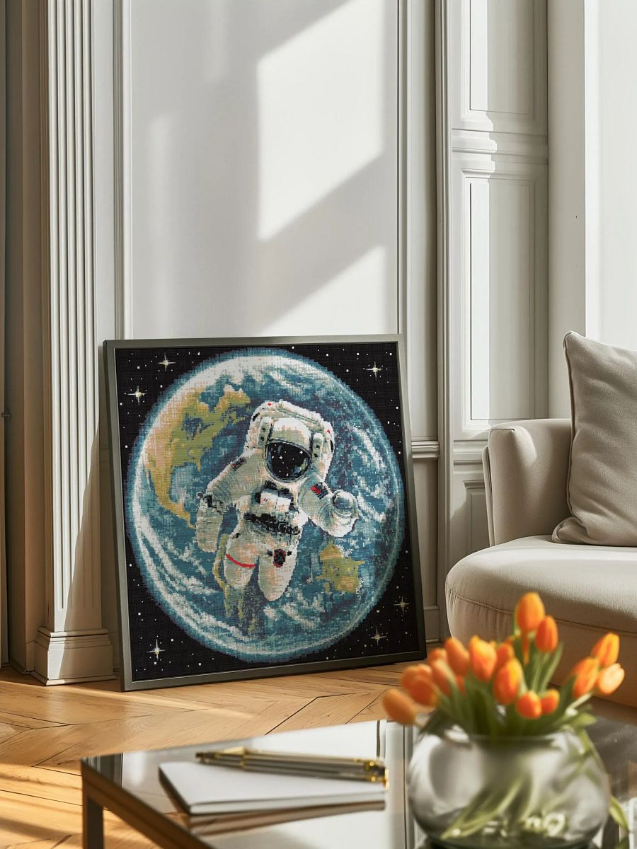 Cosmic Astronaut product image (5)