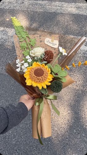 Autumn Psalms Crochet Knit Bouquet #crochet #crochetlove #crochetersofinstagram #crochetlover #crocheted #crochetlife #croche...