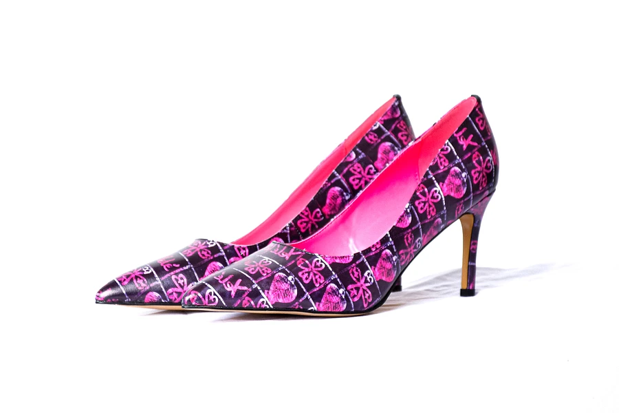 Adire Print Women's Pump Shoe: Power of Love Collection product image (4)