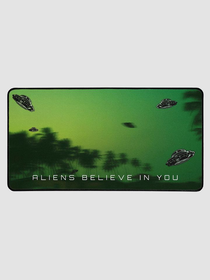 Konspiracy Desk Mat - Aliens Believe in You product image (1)