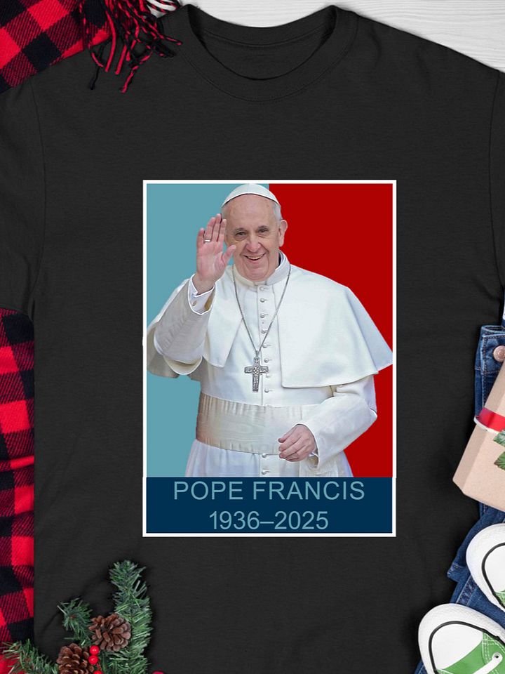 Pope Francis 2025 Shirt product image (1)