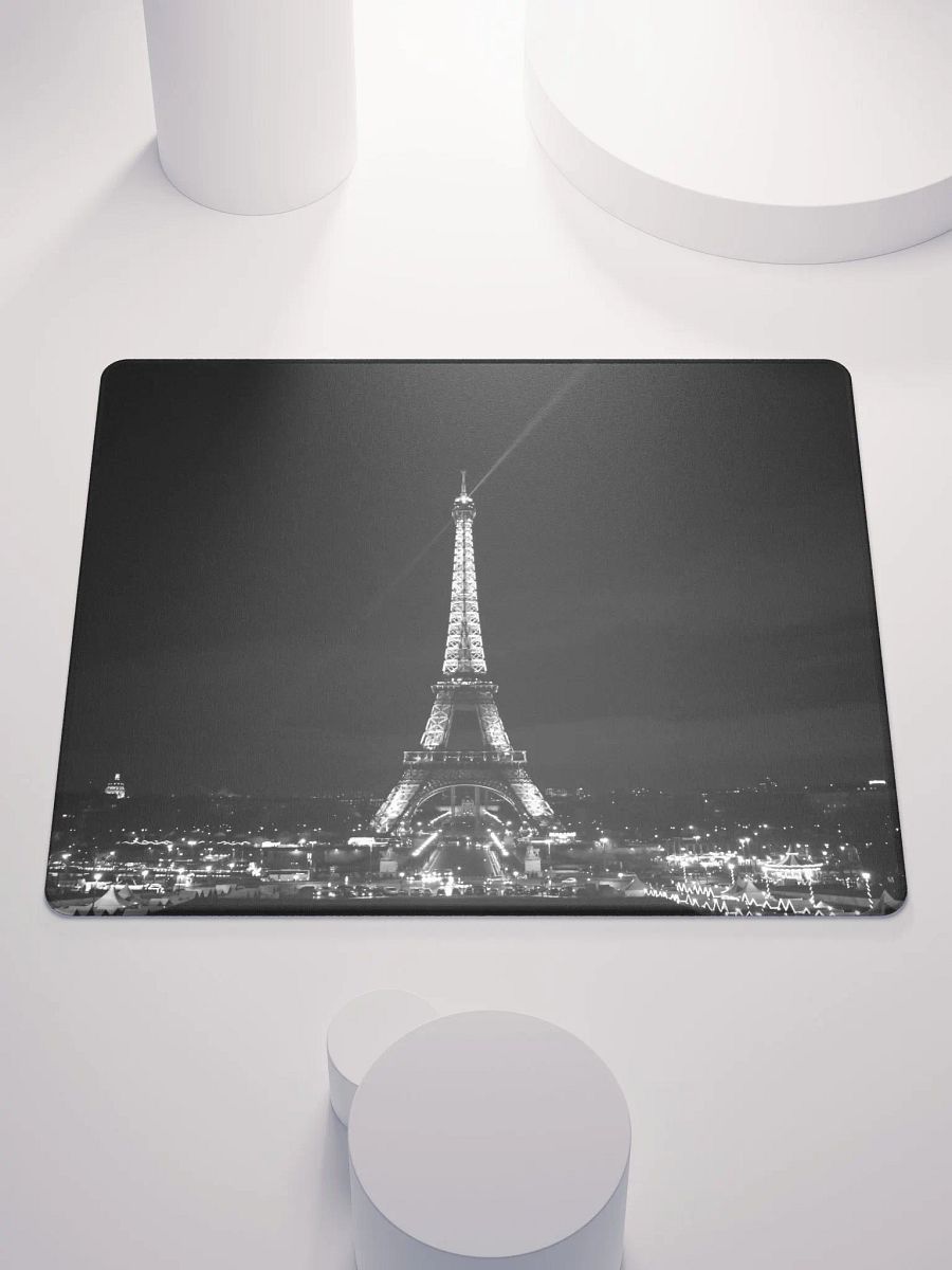 Tour Eiffel Gaming Mousepad product image (2)