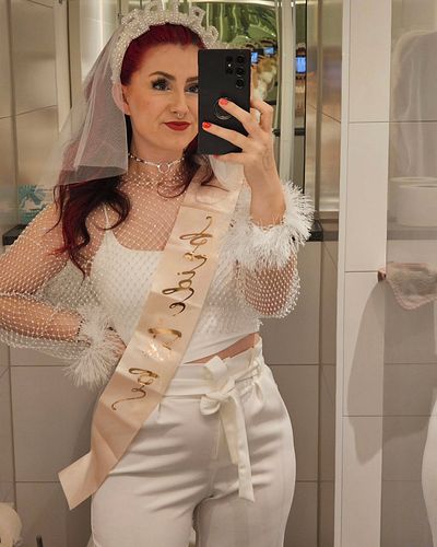 A weekend in Cologne! Scroll to the end for a horrifying picture! I had such an incredible time. A few highlights: unreal foo...