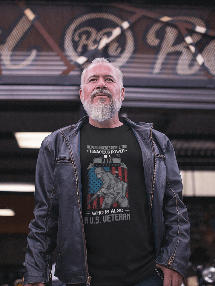 Papa and U.S. Veteran T-Shirt product image (2)