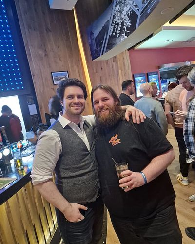 What an absolute gentleman, such a joy meeting @joshstrifehayes, was such a lovely evening at the casino lots of laughs, too ...