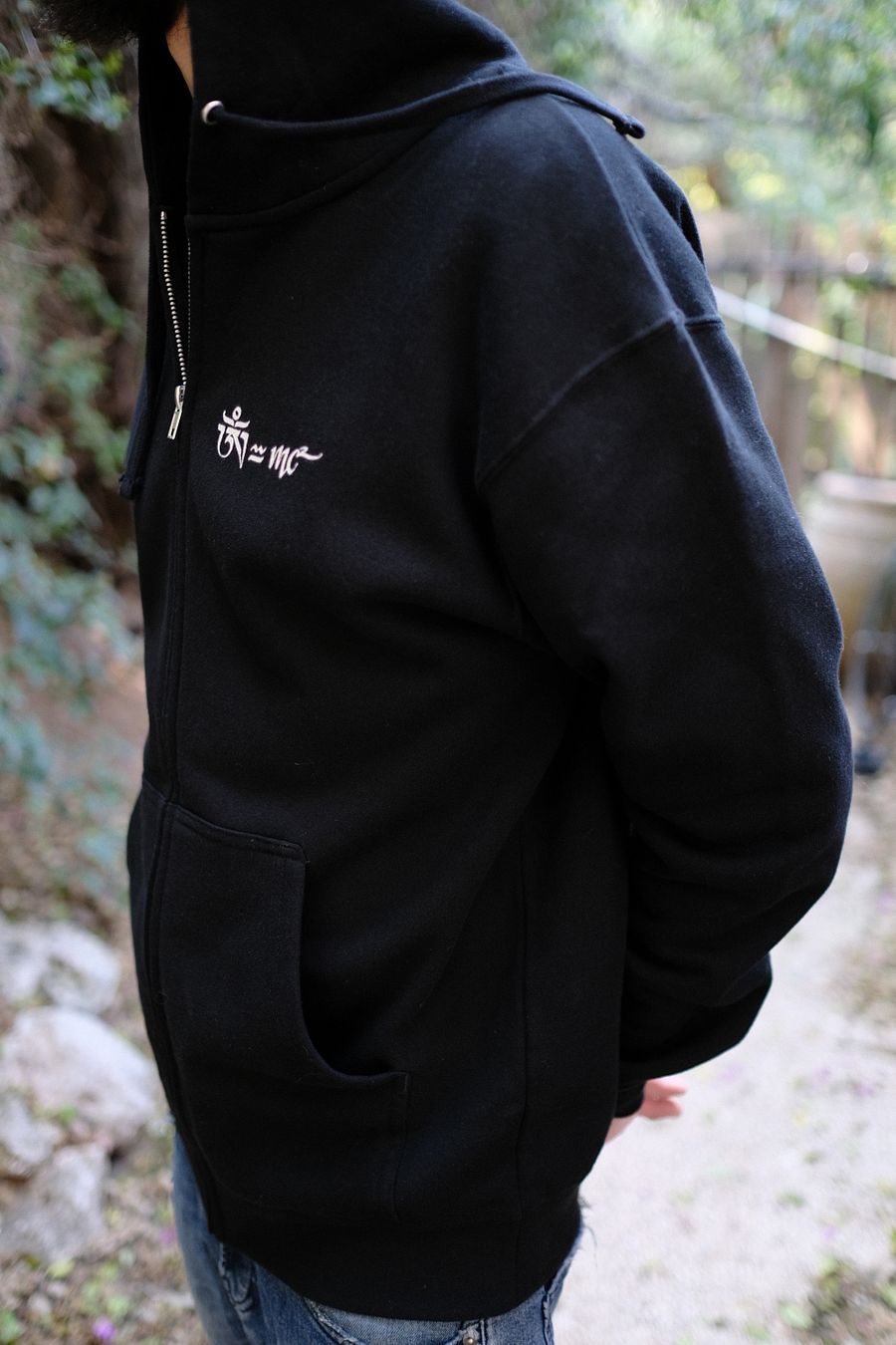 ༀ=mc² Zip Hoodie product image (4)