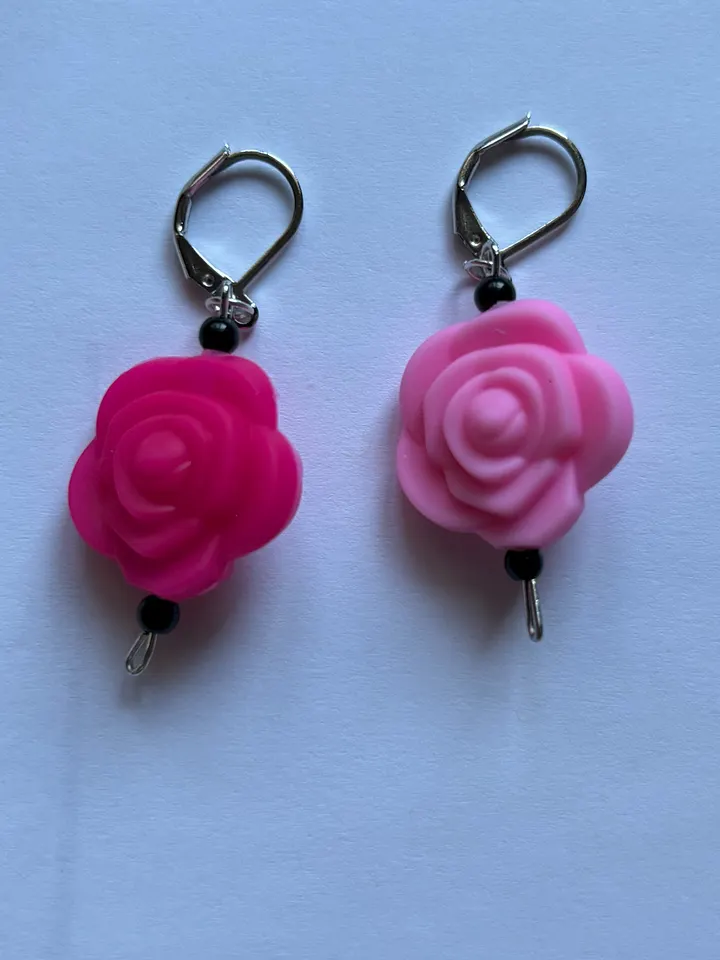 Flower Silicone Stitch Markers product image (1)