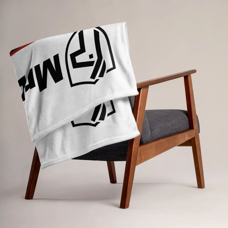 MrLlamaSC Llama Family Blanket product image (3)
