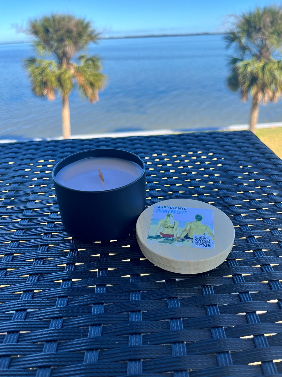 Sunny Breeze Scented Candle 8.oz product image (4)