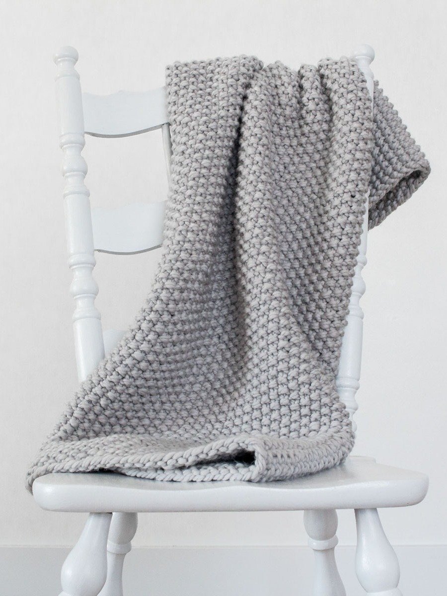 Chunky Knit Seed Stitch Blanket - Charming product image (1)