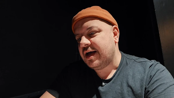 Video thumbnail