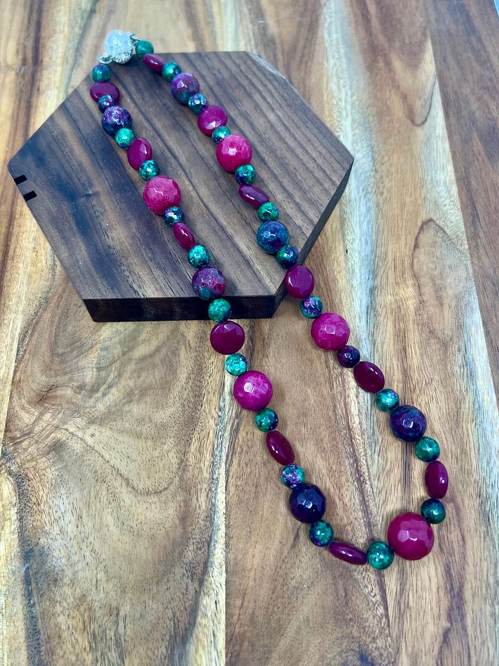 Handmade Necklace (Ruby in Zoisite) product image (1)