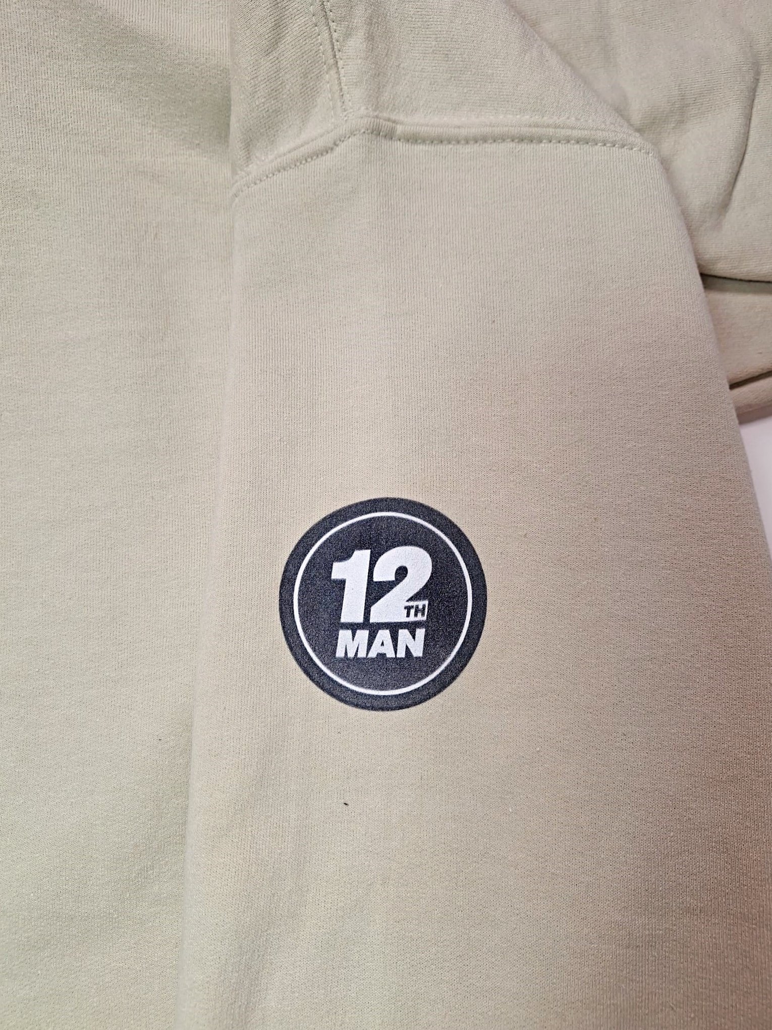 Thierry Henry Arsenal Hoodie – Front Print Football Artwork & Sleeve Logo (Podcast Exclusive) product image (11)