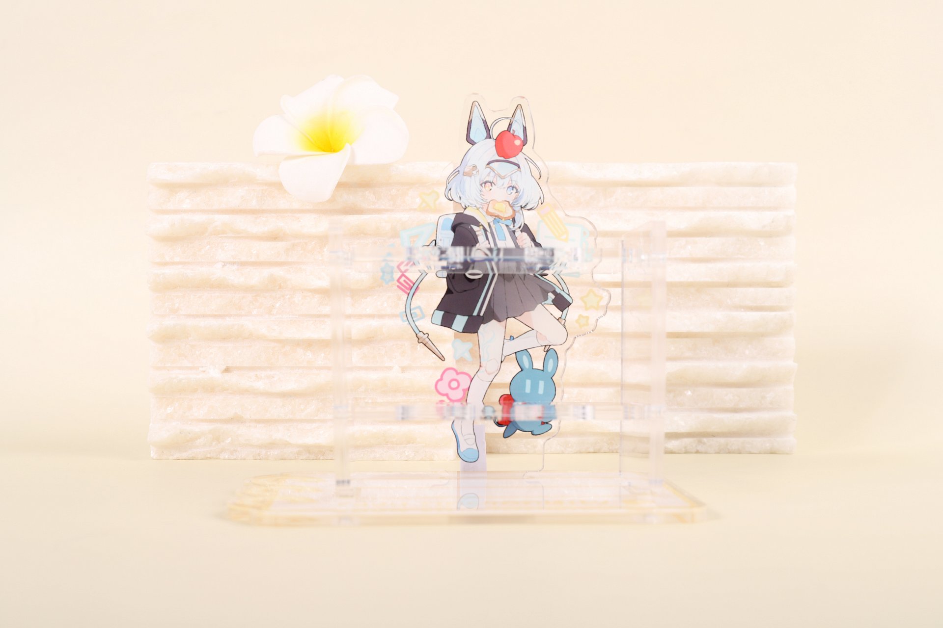 Acrylic Pen Holder product image (7)