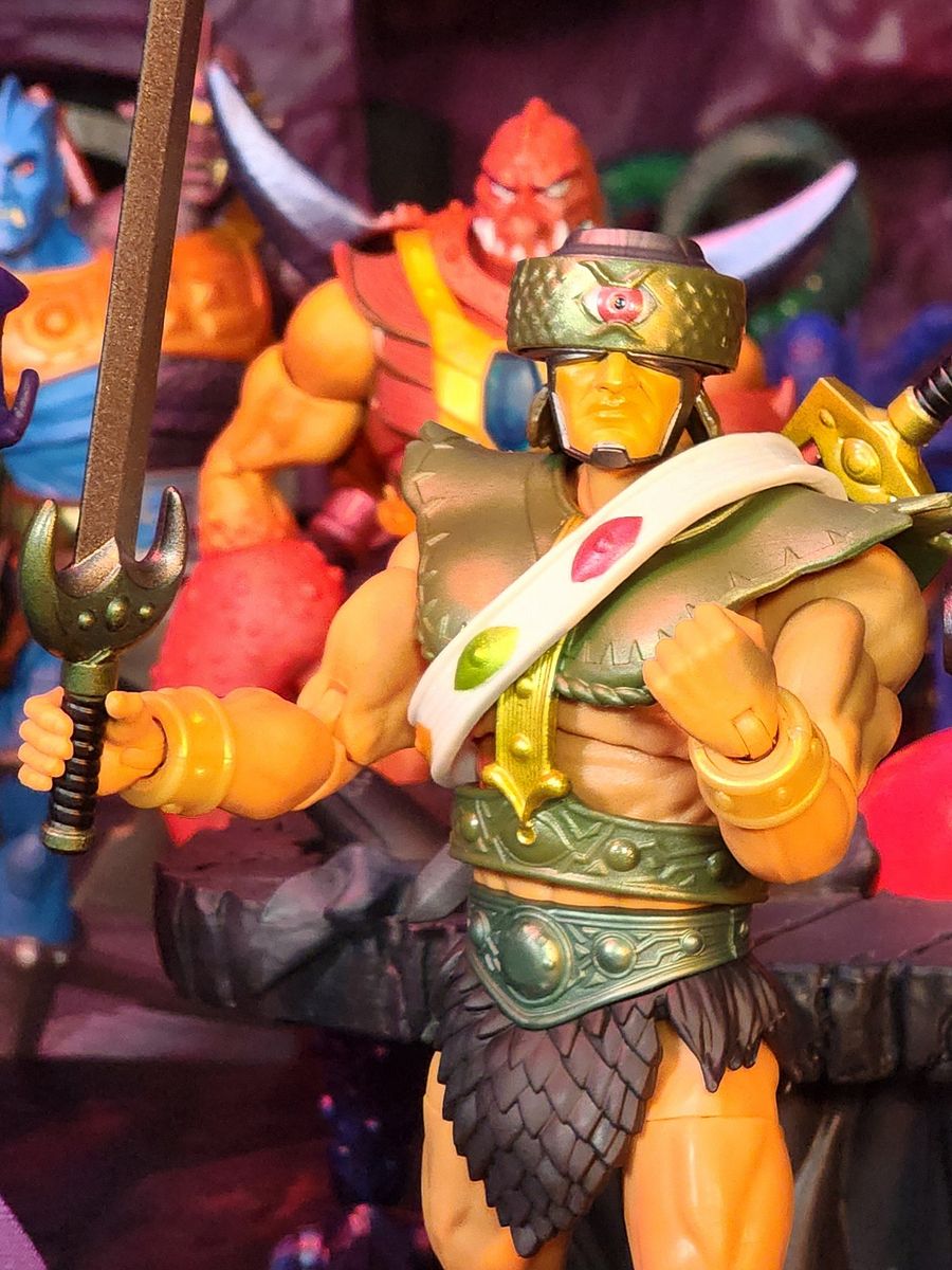 Masterverse New Eternia Tri-Klops product image (9)
