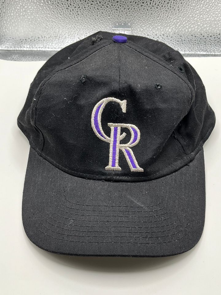 Colorado Rockies Vintage Genuine Merchandise Snap Back product image (1)