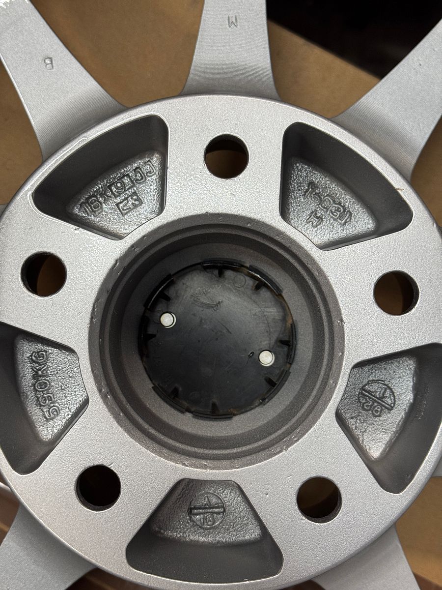 Blitz BRW 01 - 18x9 +23 (5x114.3) - Used product image (8)