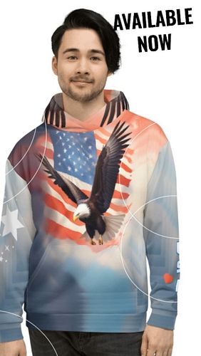 Cool Patreotic Streetwear. Bald Eagel and American Flag All-over Print Hoodie.

Svaiable now in my shop
https://stades-shop.f...