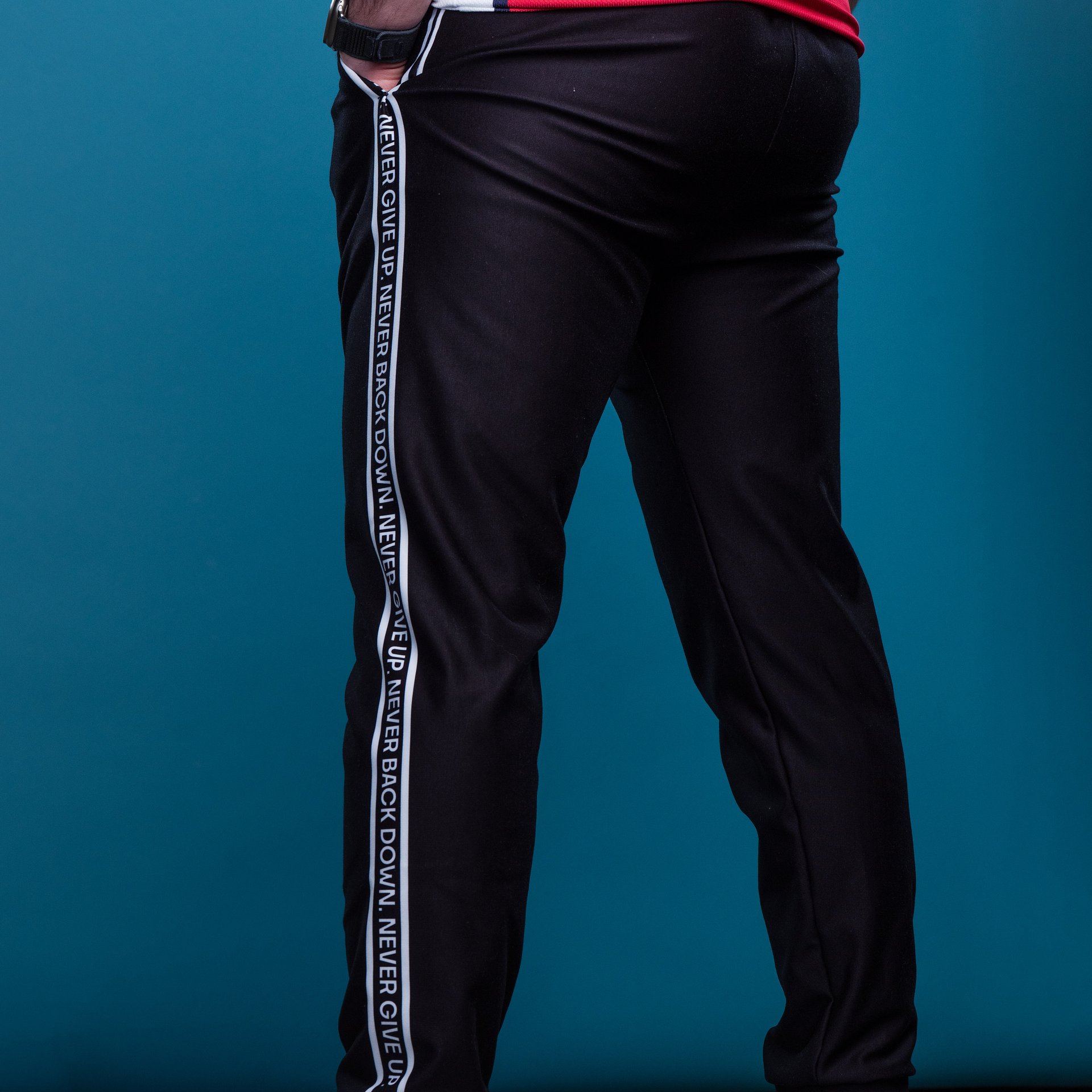 Joggers product image (2)