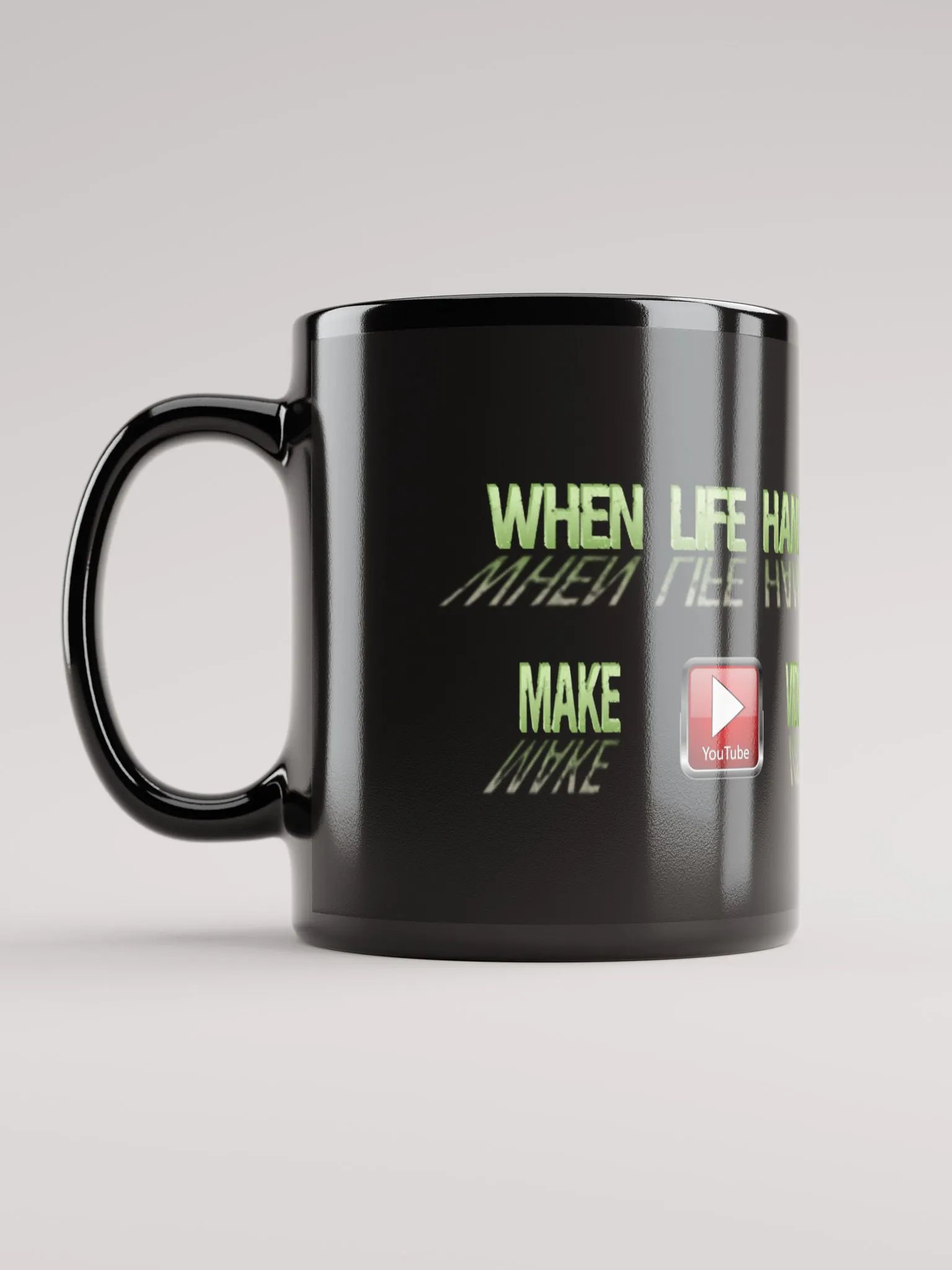 The Mug in Black product image (11)