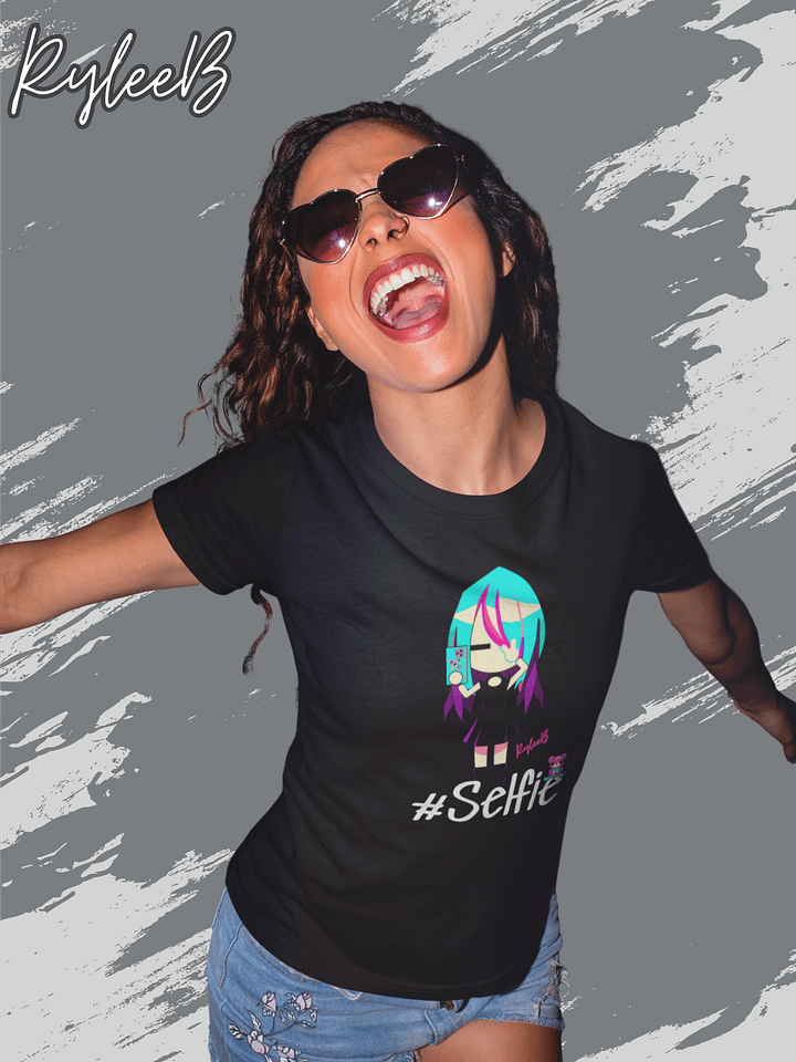 Selfie T-shirt - Hashtag Selfie by RyleeB product image (2)