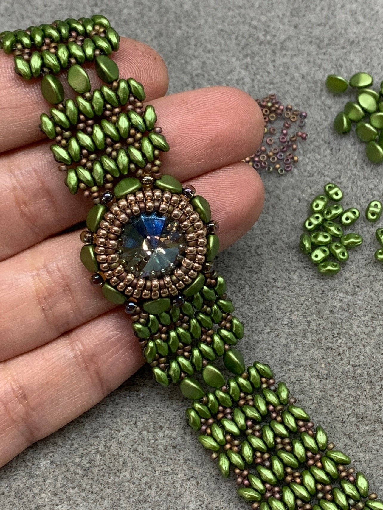 Spellbound Crystal Bracelet - Green product image (1)