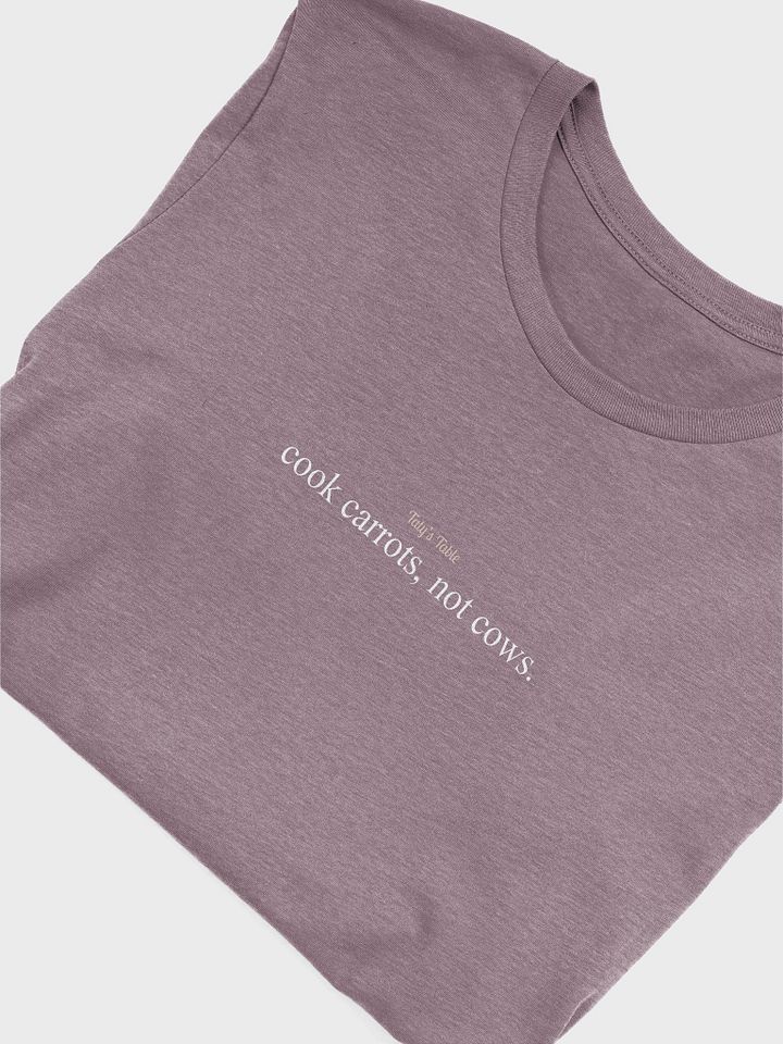 Carrots Not Cows Minimalist Tee product image (41)