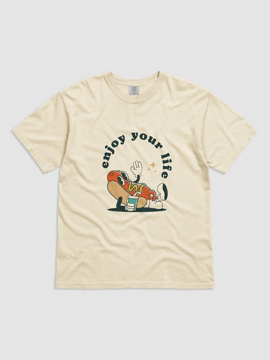 Chillin' Hot Dog Graphic Tee product image (1)