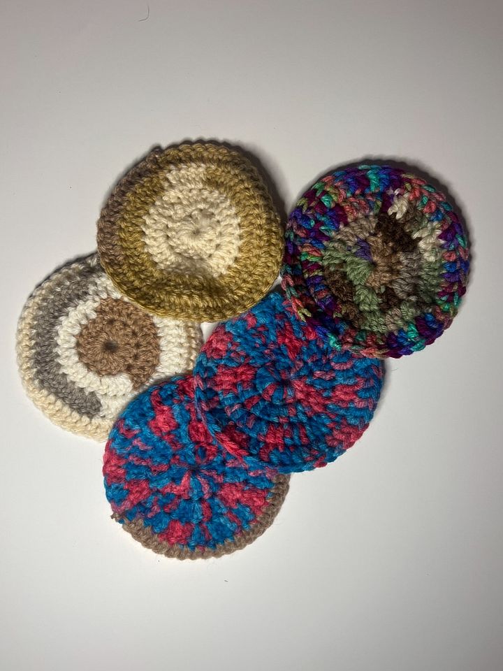 Mix and match 5 pack of crochet coasters product image (1)