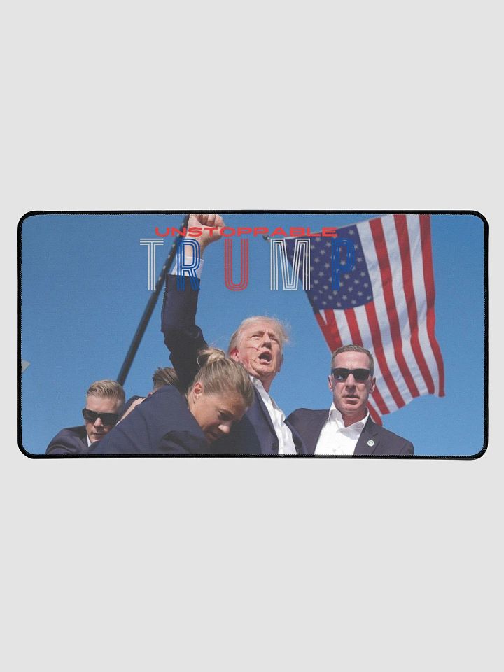 Unstoppable Trump: Fist Pumping Freedom Deskpad product image (2)