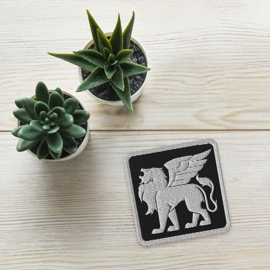 Verardi Famiglia Winged Lion (White) ✦ Embroidered Patches product image (5)