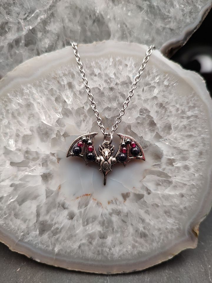 Bats Bejeweled - Veiled Shadow product image (1)