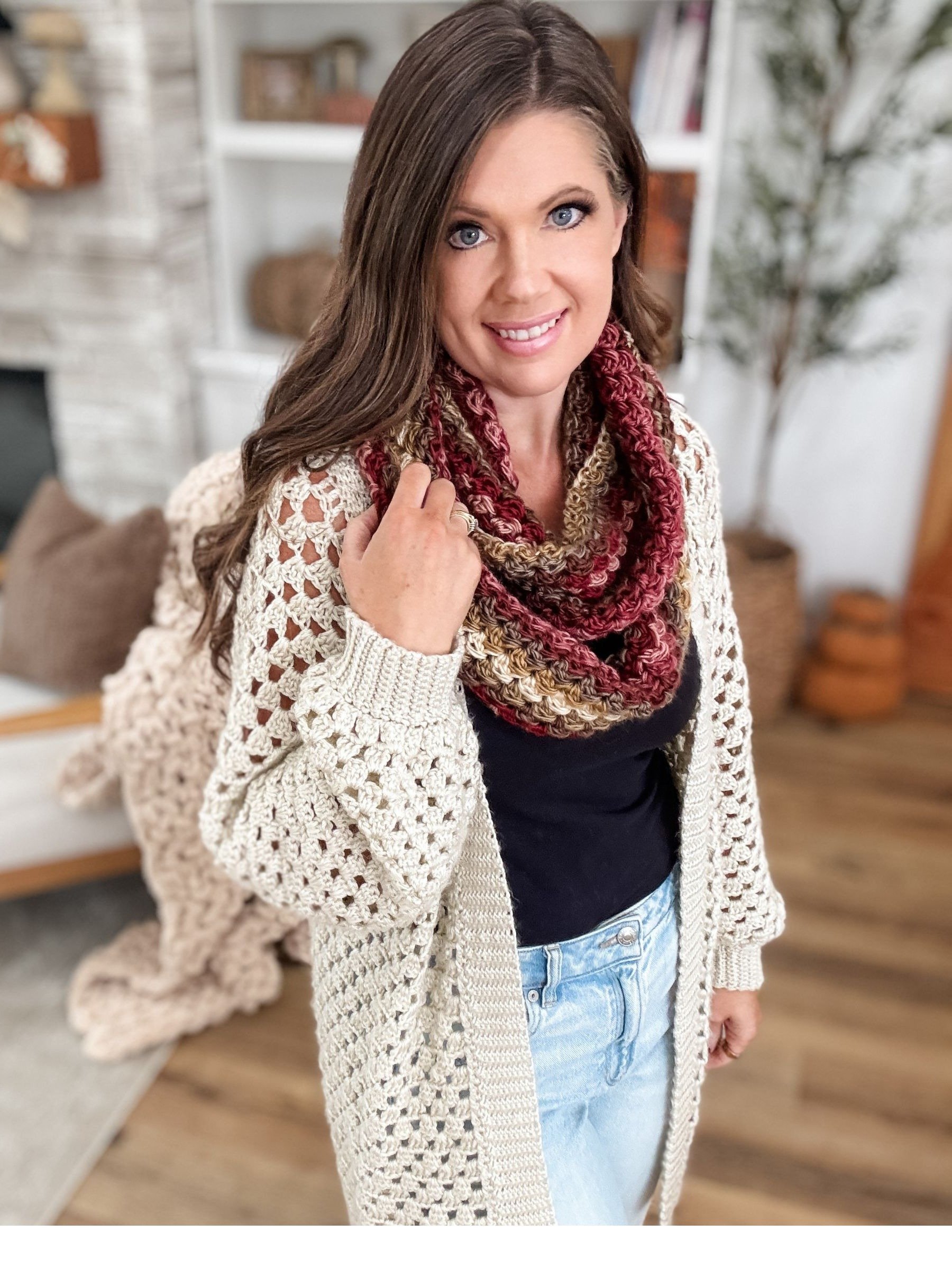 Chunky Suzette Infinity Scarf Crochet Pattern product image (5)