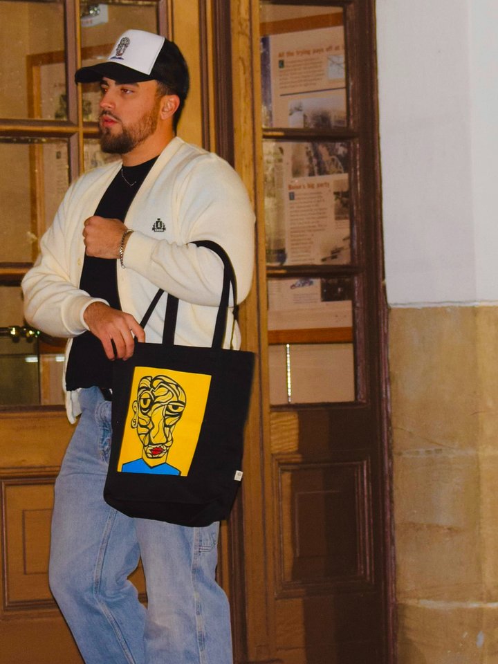 "Amar-y-llo" Tote Bag [Black] product image (2)