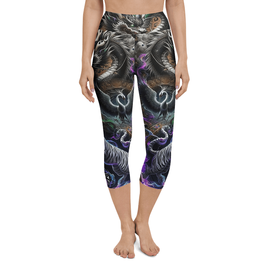 Dragon Scales Yoga Capri Leggings product image (4)
