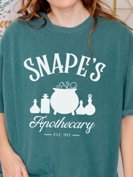 Apothecary Vintage Minimalist Shirt product image (23)