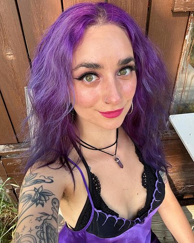 dream job: purple garden fairy 💜✨