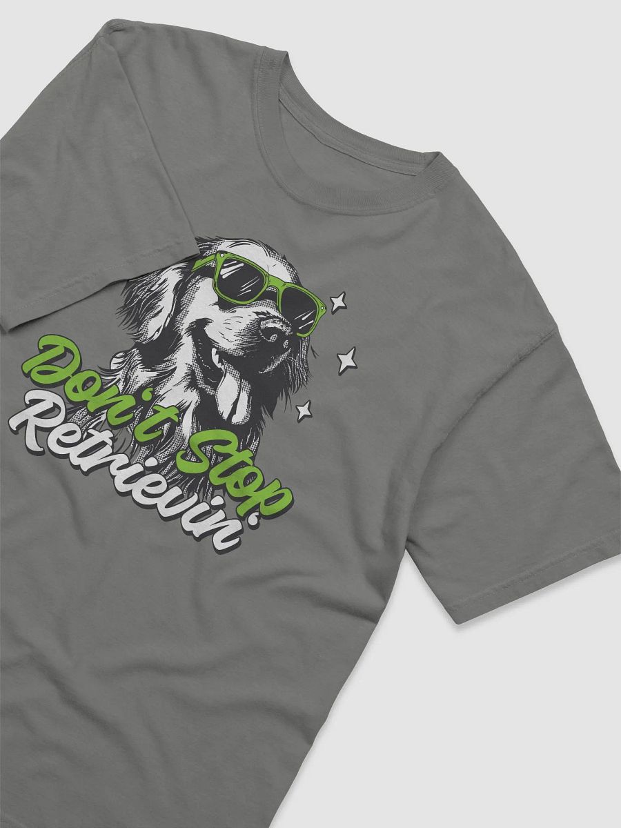 Don't Stop Retrievin' Funny Golden Retriever T-Shirt | Retro Y2K Style Half-Tone Design for Dog Lovers product image (6)