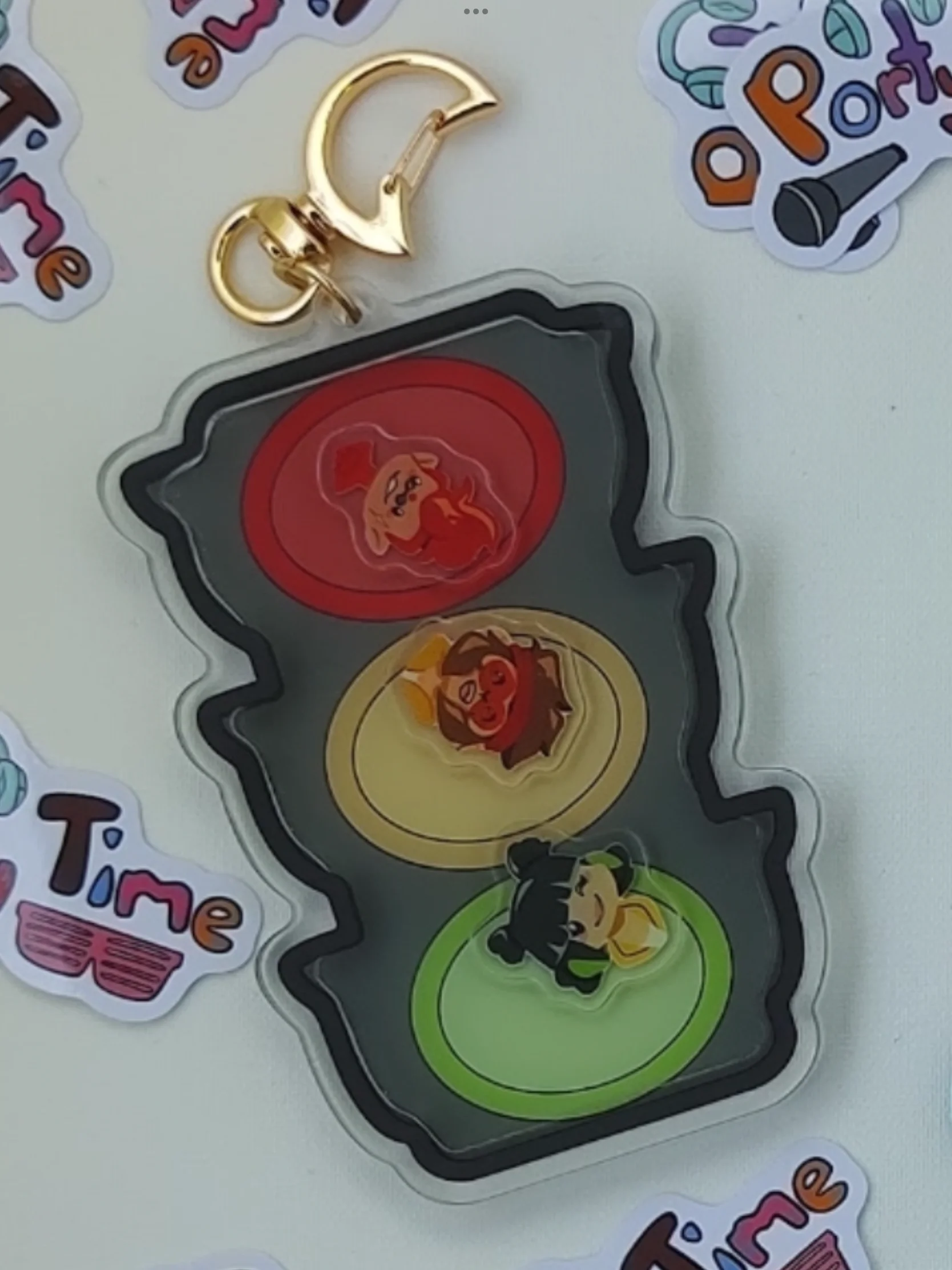 Traffic light trio Shaker Charm product image (1)