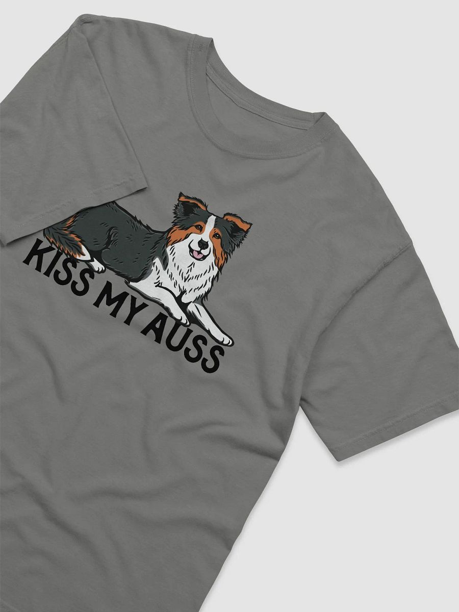 Custom - Kiss My Auss | T-Shirt for Australian Shepherd (Tricolor) Dog Owners product image (14)