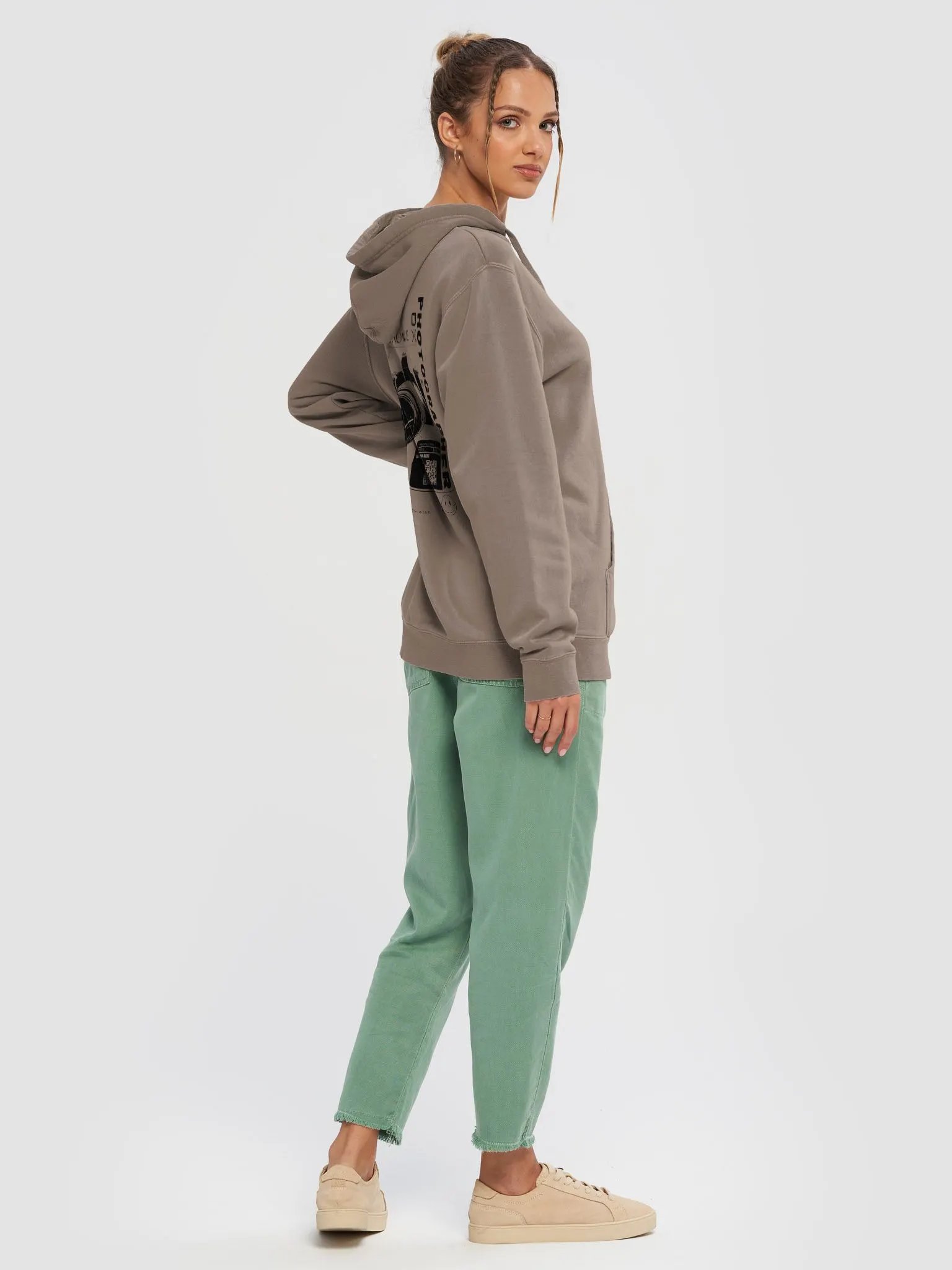 PHOTOGRAPHER HOODIE product image (3)
