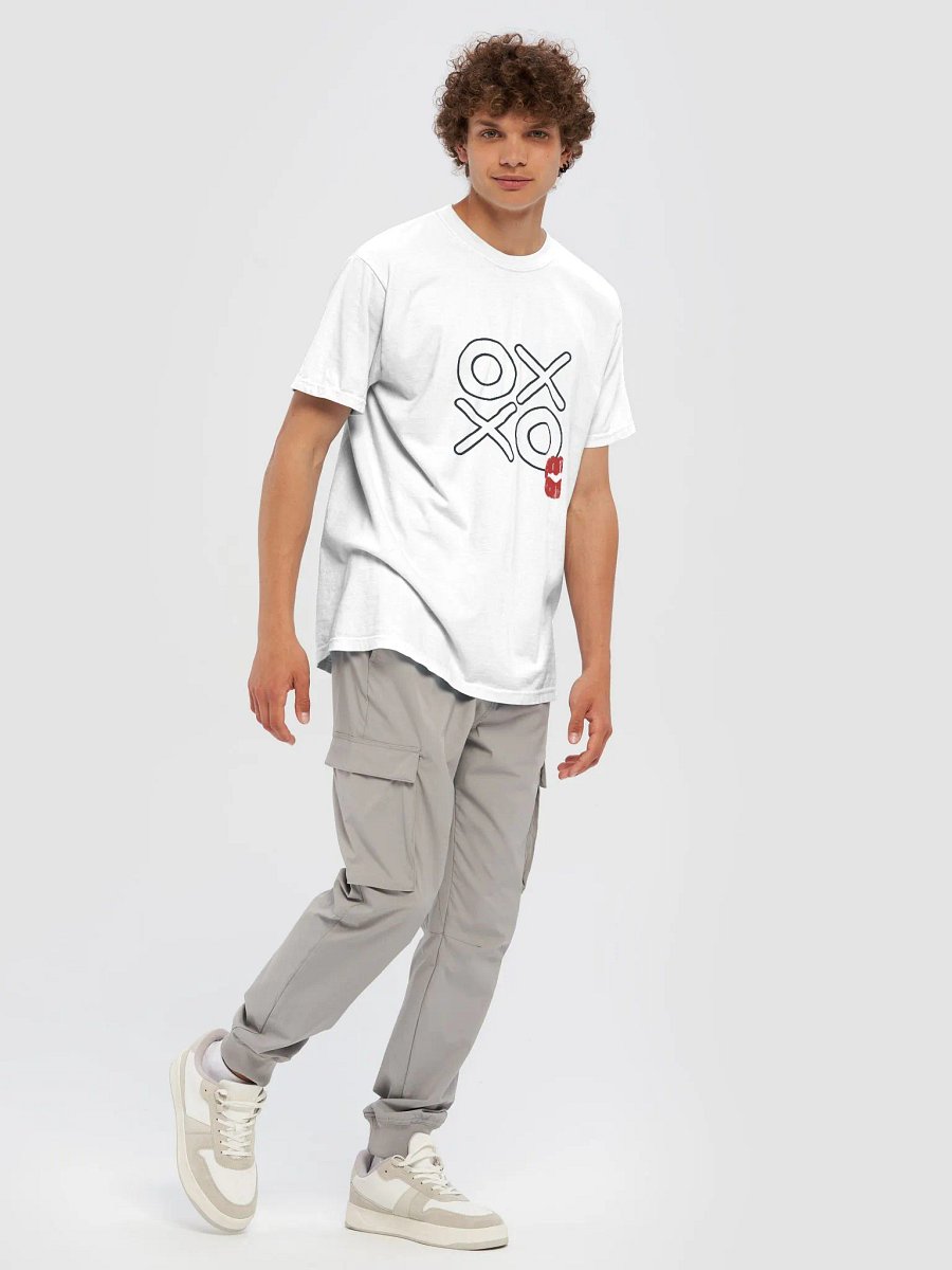 XOXO Unisex Comfort Tee product image (44)