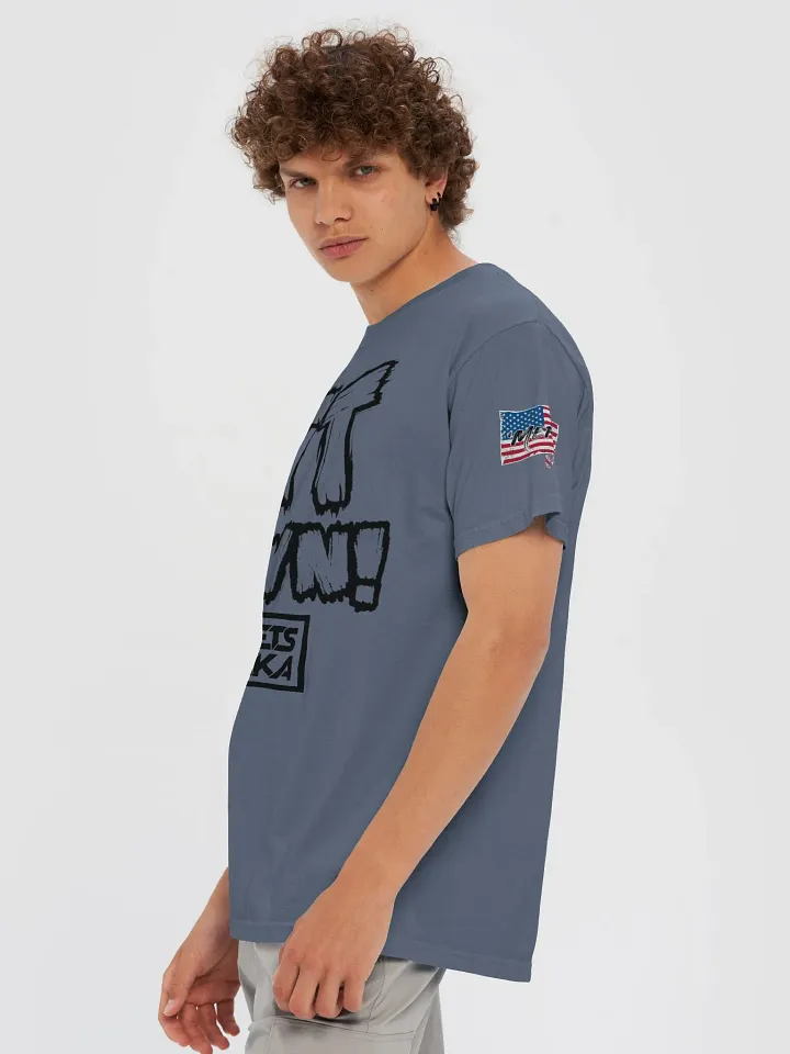 DJSETSROCKA SIT DOWN SHIRT product image (1)