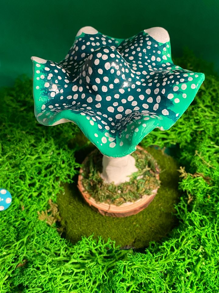 Green Mushroom product image (2)