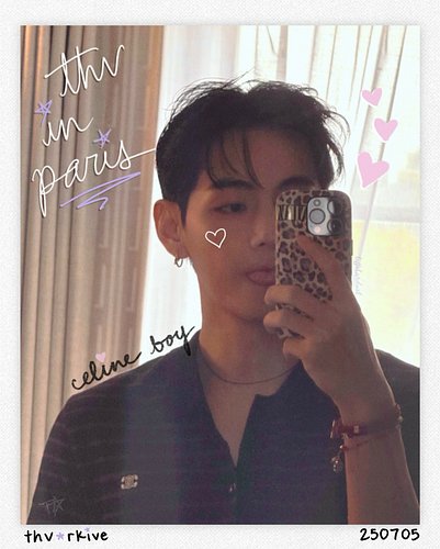 thv in paris 💖

#taehyung #v #thv #celine #bts #bangtan #btsfanart #btsedits #btsarmy