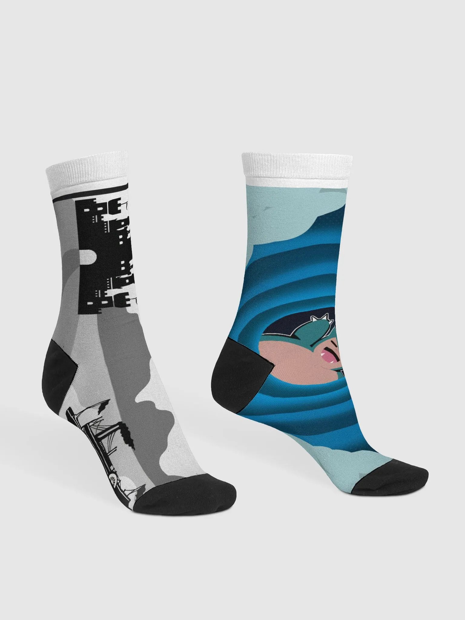 KingHeartFelt Crew Socks product image (3)