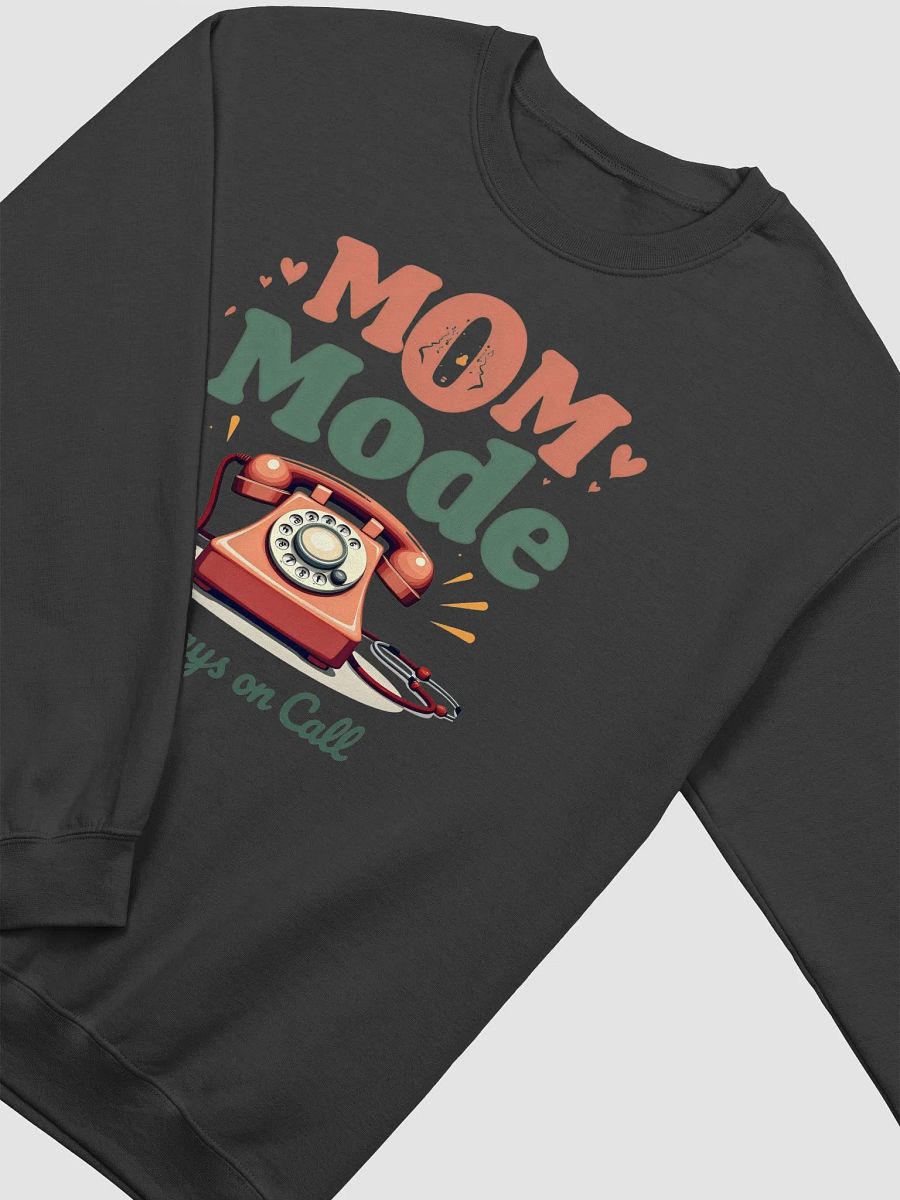 Retro 'MOM Mode' Crewneck Sweatshirt product image (18)