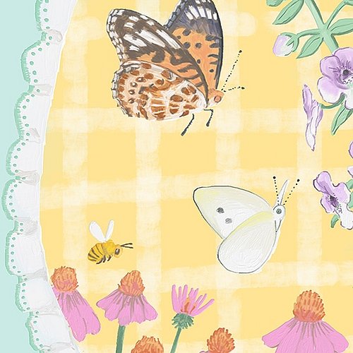 Beautiful summer flowers with lively insects fluttering around. Seeing the little pollen baskets on a honey.
Have a Lively Da...