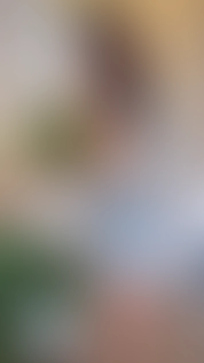 Video thumbnail background