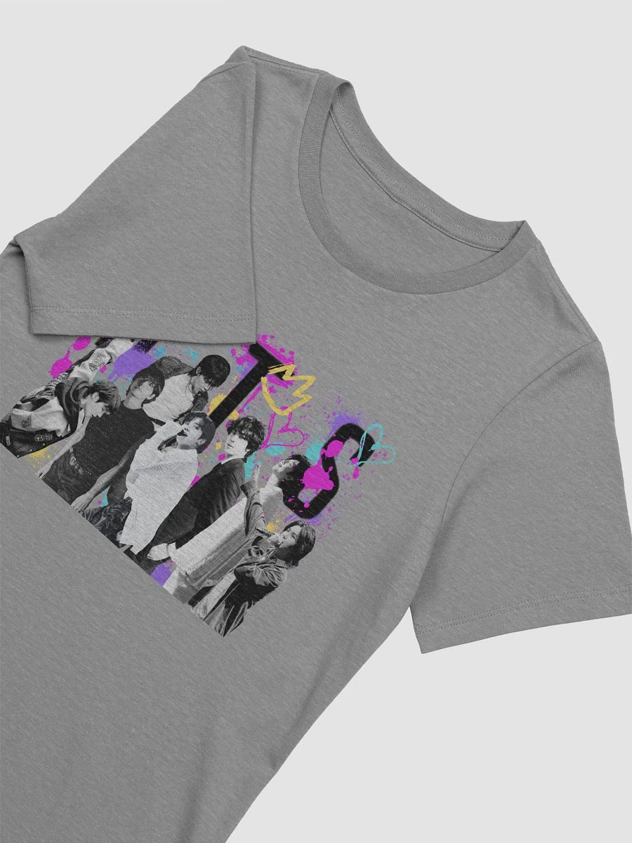 BTS Graffitti Women´s Supersoft Relaxed-fit Tshirt product image (3)